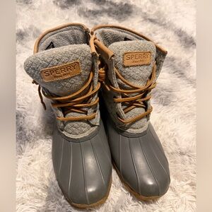Sperry Gray and Brown Waterproof Boots women’s size 6